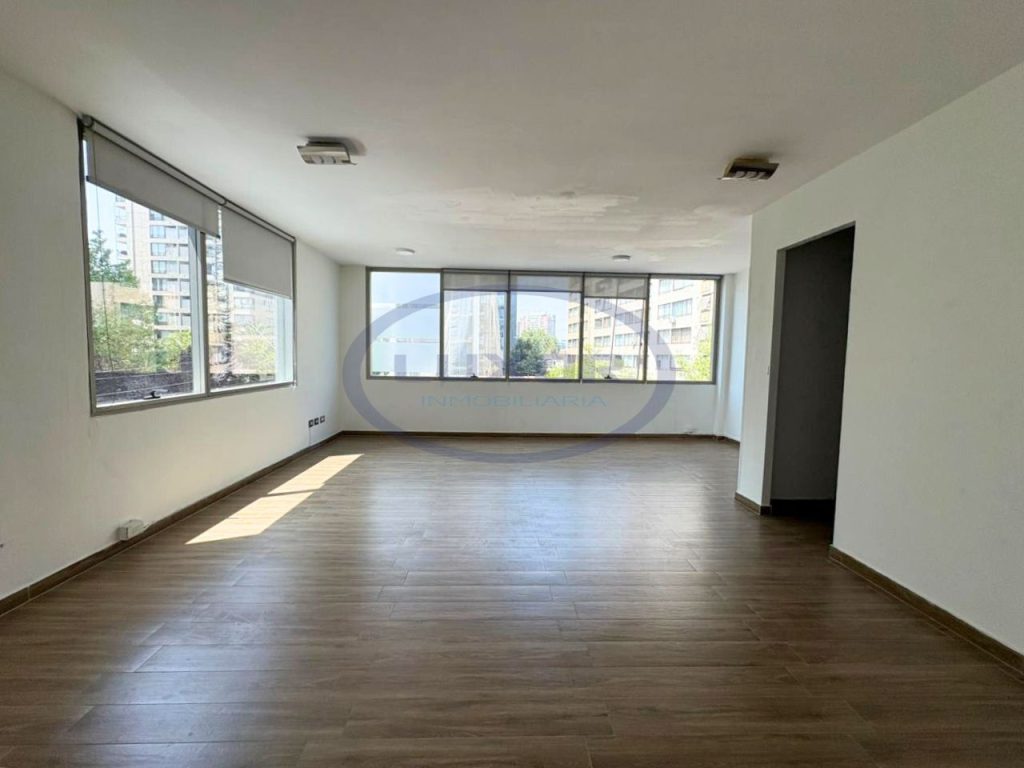 Oficina en Arriendo