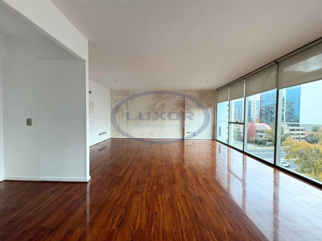 Oficina en Arriendo